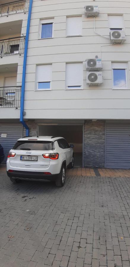 Cvetkovic Lux Аpartmani & Free Garaza Apartment Vrnjačka Banja Exterior foto